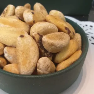 جوز برازيلي محمص